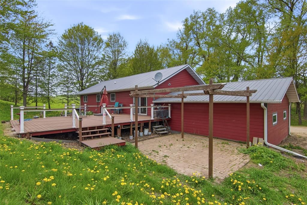 Photo of 1237 County ROAD, Roberts, WI 54023 (MLS # 1601193)