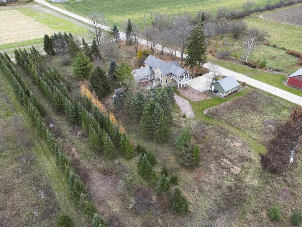 Photo of W2344 Rome ROAD, Helenville, WI 53137 (MLS # 2014429)