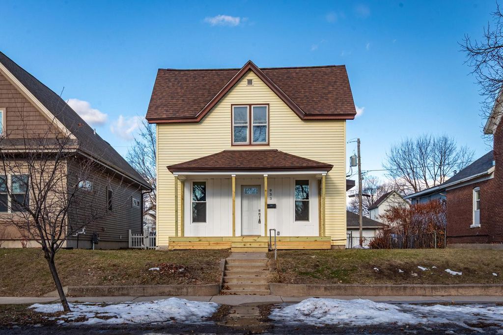 Photo of 933 Denton STREET, La Crosse, WI 54601 (MLS # 1947299)
