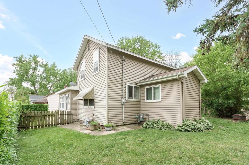 Photo of 320 S Pearl STREET, Janesville, WI 53548 (MLS # 2024170)