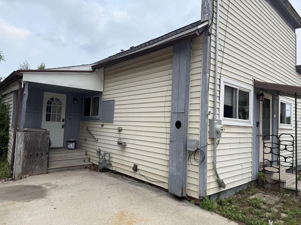 Photo of 415 E Main STREET, Mishicot, WI 54228 (MLS # 50330905)