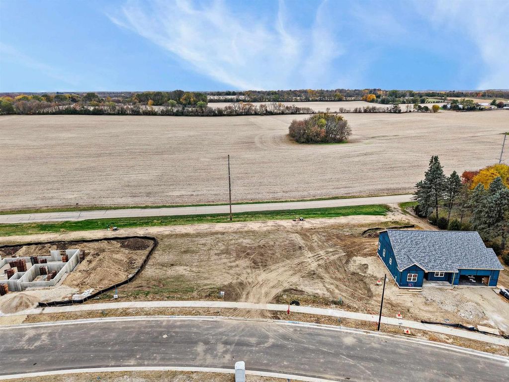 Photo of 349 Dahlia DRIVE, Stoughton, WI 53589 (MLS # 2013357)