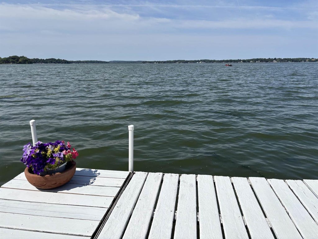 Photo of 6126 Overlook DRIVE, Mcfarland, WI 53558 (MLS # 2029920)