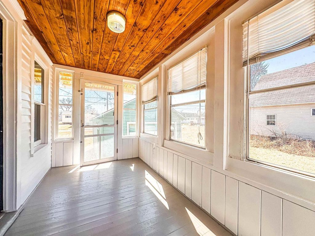 Photo of 1609 Mary STREET, Marinette, WI 54143 (MLS # 2020386)