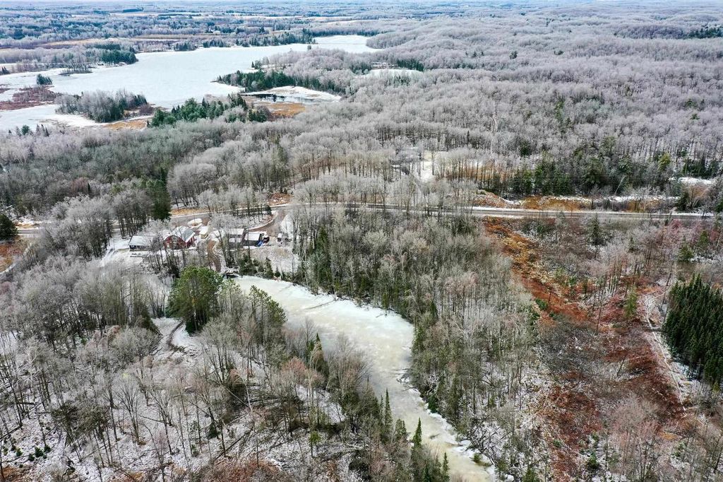 Photo of W5342 Fawn AVENUE, Westboro, WI 54490 (MLS # 22601302)