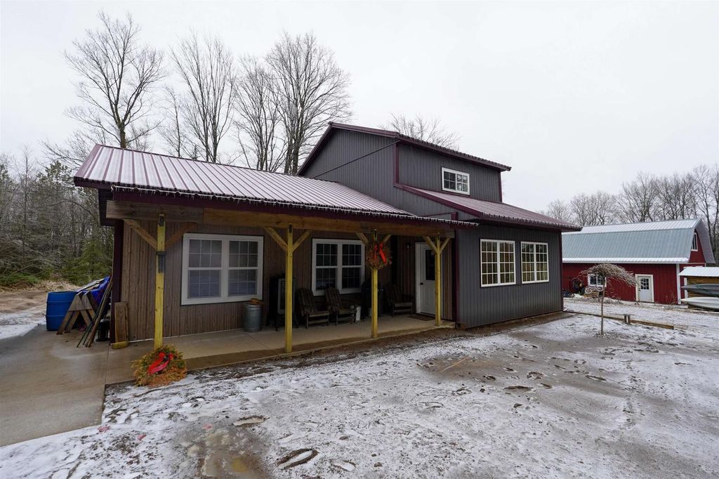 Photo of W5342 Fawn AVENUE, Westboro, WI 54490 (MLS # 22601302)