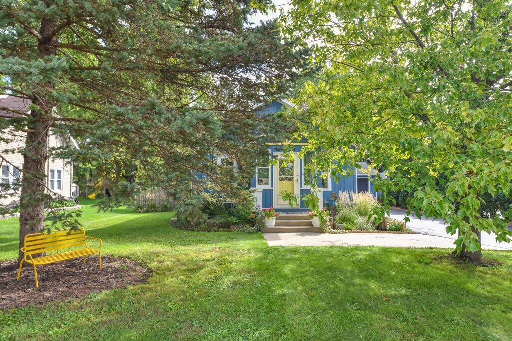 Photo of W282N6908 Main STREET, Merton, WI 53056 (MLS # 1981062)