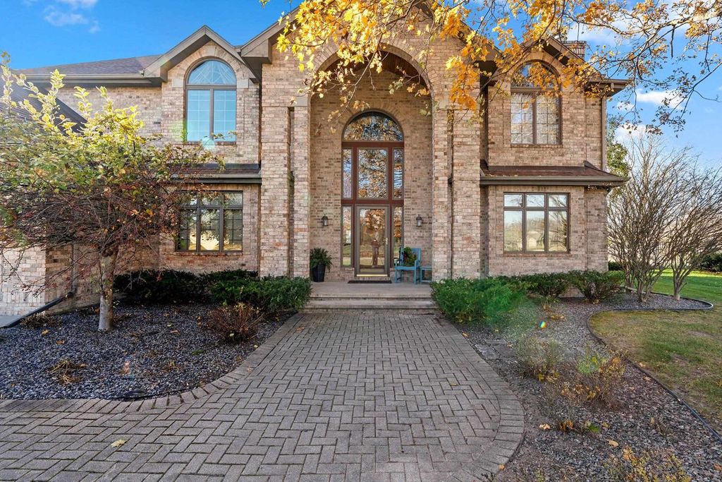 Photo of 3117 W Twin Willow COURT, Appleton, WI 54914 (MLS # 50318355)