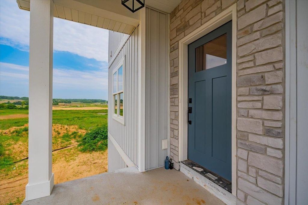 Photo of 1257 Windrift WAY, Verona, WI 53593 (MLS # 2014625)