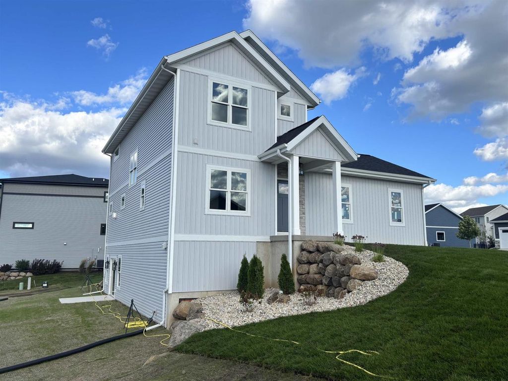 Photo of 1257 Windrift WAY, Verona, WI 53593 (MLS # 2014625)
