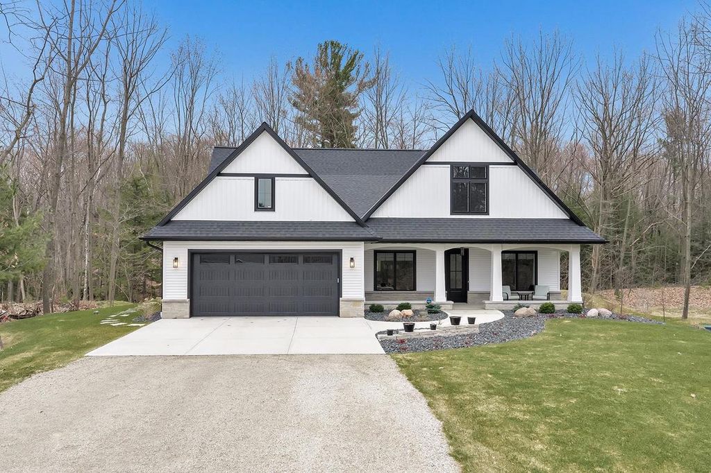 Photo of 297 Red Tail COURT, Sobieski, WI 54171 (MLS # 50323915)