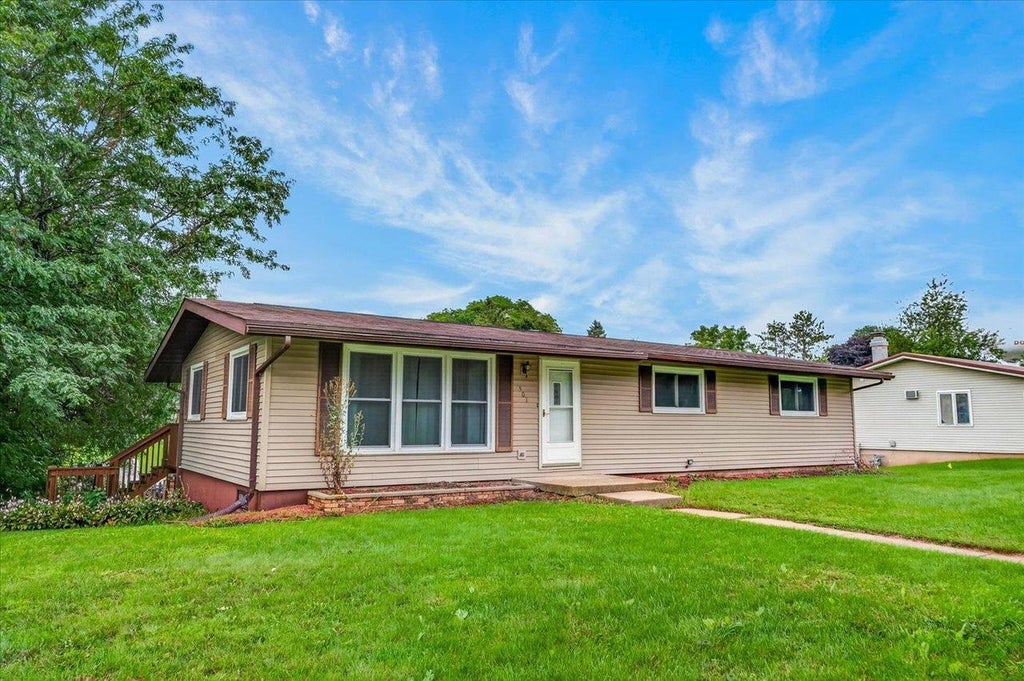Photo of 501 W North STREET, Dodgeville, WI 53533 (MLS # 2033037)