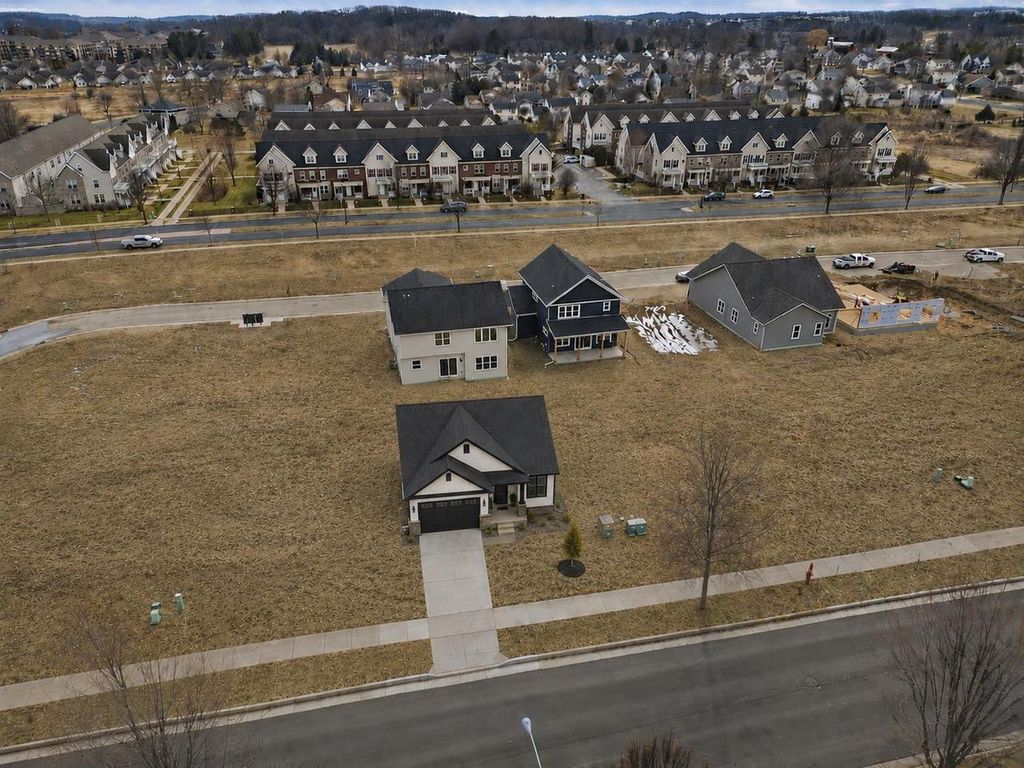 Photo of 5217 Sassafras DRIVE, Fitchburg, WI 53711 (MLS # 2023375)