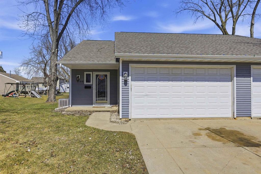 Photo of 616 Reid STREET, De Pere, WI 54115 (MLS # 50323617)