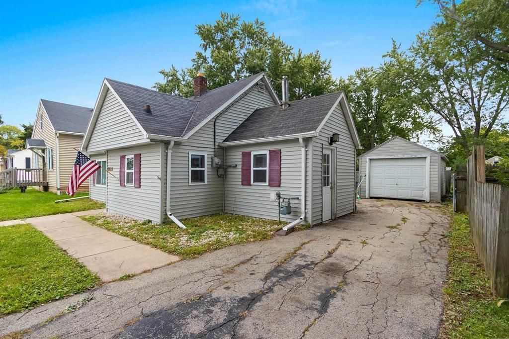 Photo of 1425 Clark STREET, WI 54301 (MLS # 50322833)