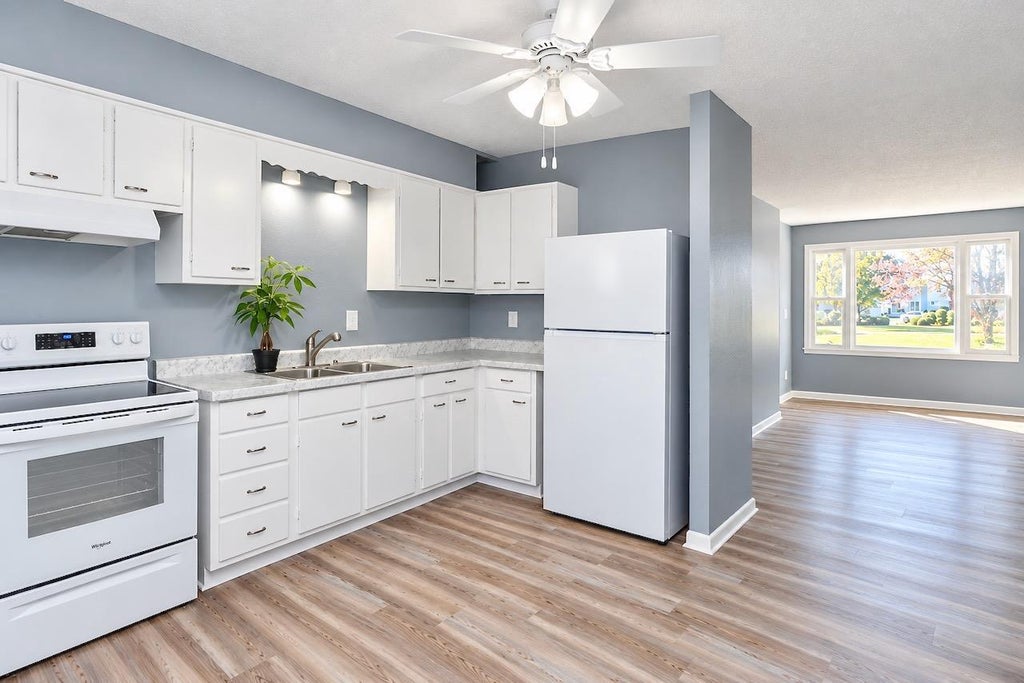 Photo of 1941 Masters STREET, Beloit, WI 53511 (MLS # 2035283)