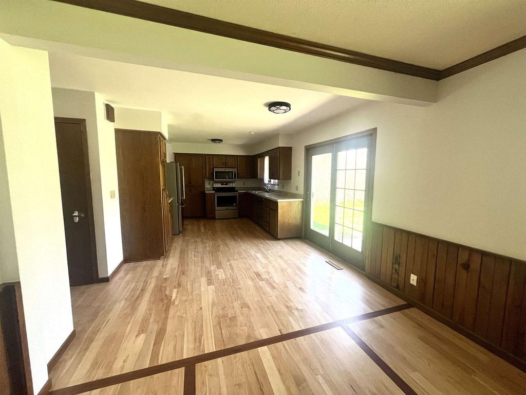 Photo of 5026 Piccadilly DRIVE, Madison, WI 53714 (MLS # 2015979)