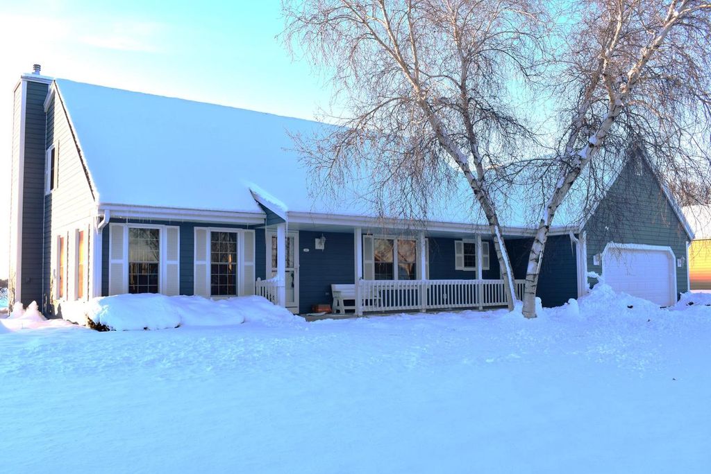 Photo of 229 S Cottrell DRIVE, Saukville, WI 53080 (MLS # 1944522)