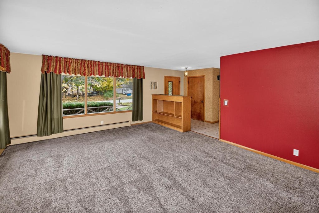 Photo of 14920 W Olivia LANE, New Berlin, WI 53151 (MLS # 1984248)