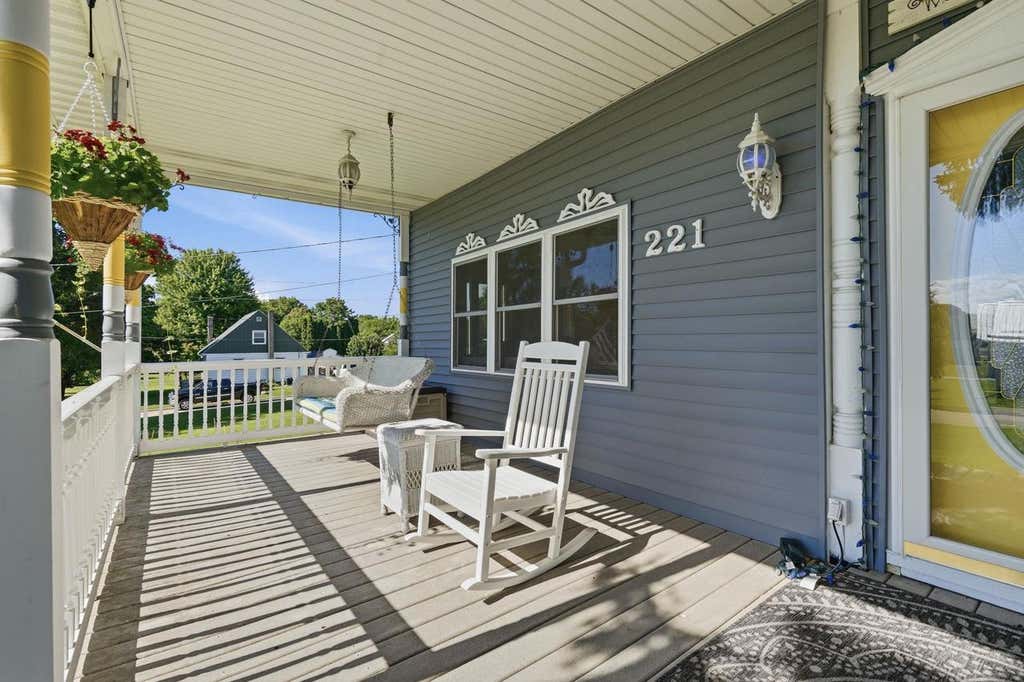 Photo of 221 S Randolph STREET, Cuba City, WI 53807 (MLS # 2026567)