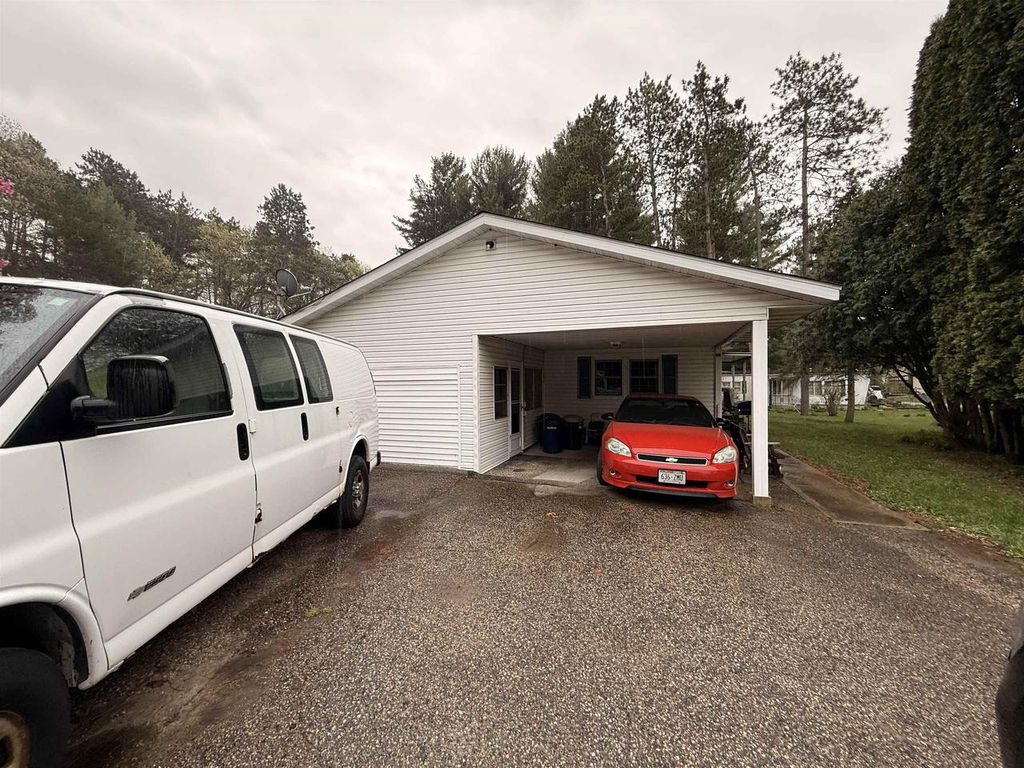 Photo of N750 Golf ROAD #05, Prairie Du Sac, WI 53578 (MLS # 2021828)