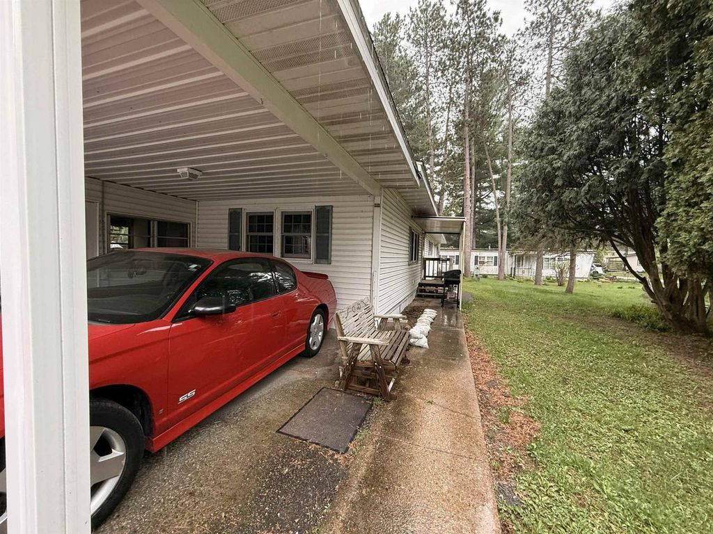 Photo of N750 Golf ROAD #05, Prairie Du Sac, WI 53578 (MLS # 2021828)