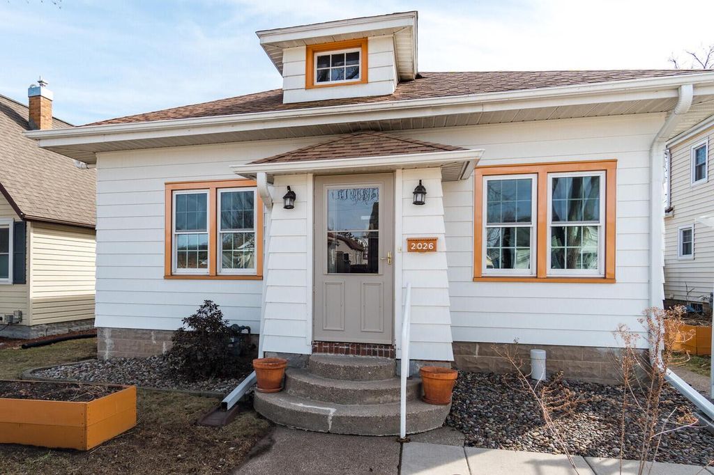 Photo of 2026 Winnebago STREET, La Crosse, WI 54601 (MLS # 1954838)