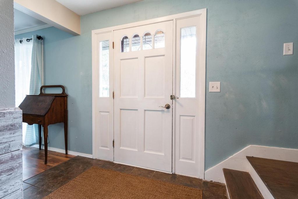 Photo of 1175 Maricopa DRIVE, Oshkosh, WI 54904 (MLS # 50322576)