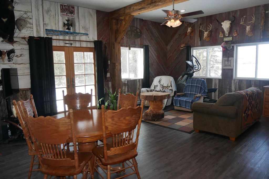 Photo of N583 Castle DRIVE, Dorchester, WI 54425 (MLS # 22600223)