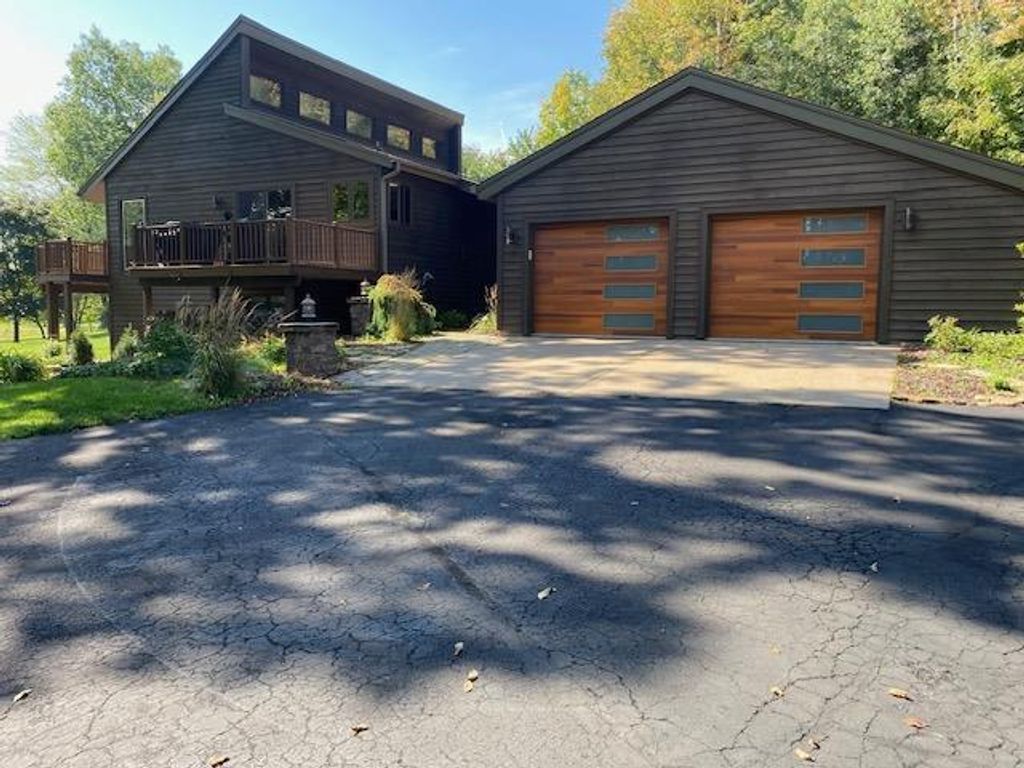Photo of 145699 Bristers Hill ROAD, Wausau, WI 54401 (MLS # 22504457)