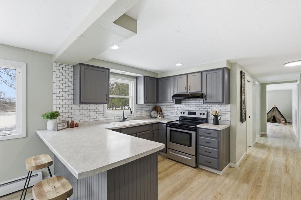 Photo of W3196 Creekview LANE, Appleton, WI 54916 (MLS # 50319562)