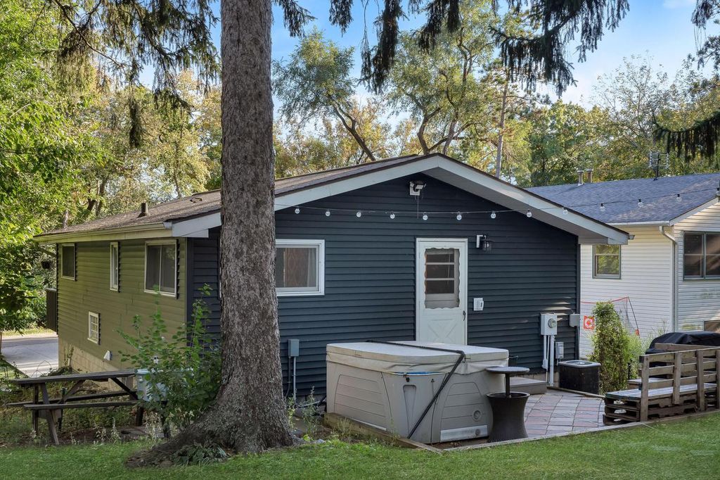 Photo of 1061 Highland DRIVE, Twin Lakes, WI 53181 (MLS # 1939026)