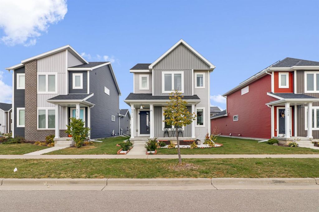 Photo of 5912 Minong LANE, Fitchburg, WI 53711 (MLS # 2011842)