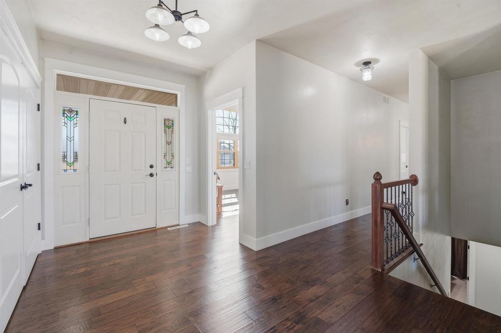 Photo of 3400 W Warner Estates DRIVE, Appleton, WI 54913 (MLS # 50322311)