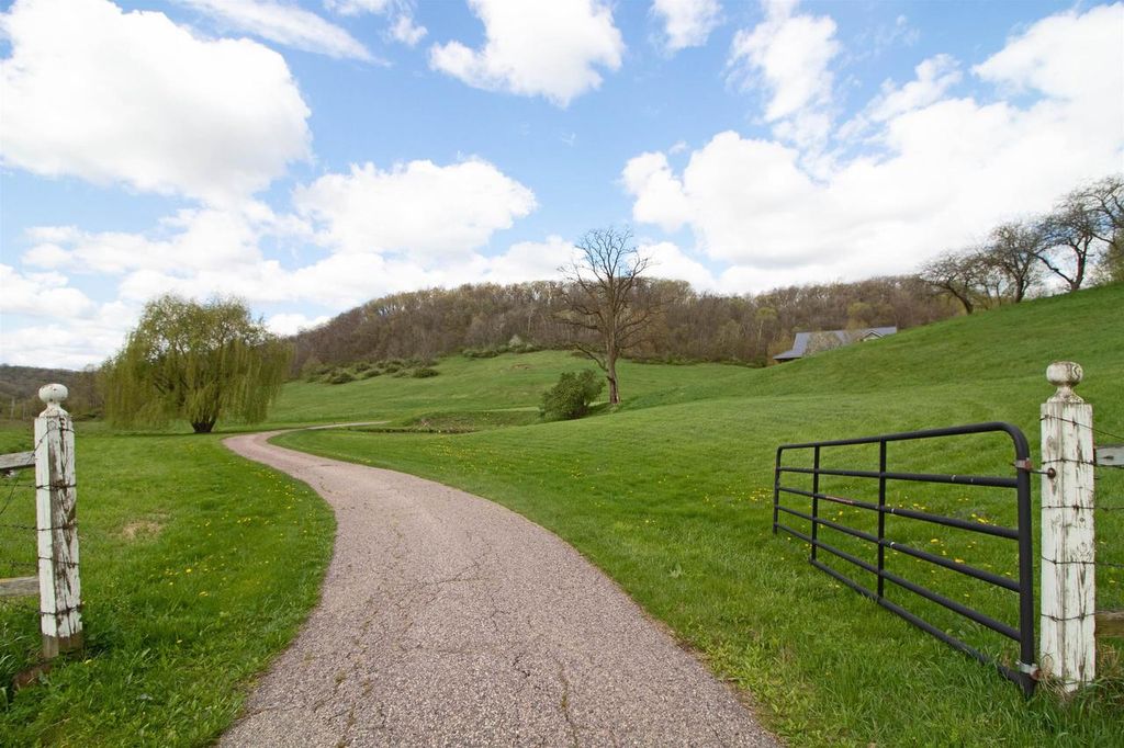 Photo of 27538 County Road DD, Richland Center, WI 53581 (MLS # 2024091)