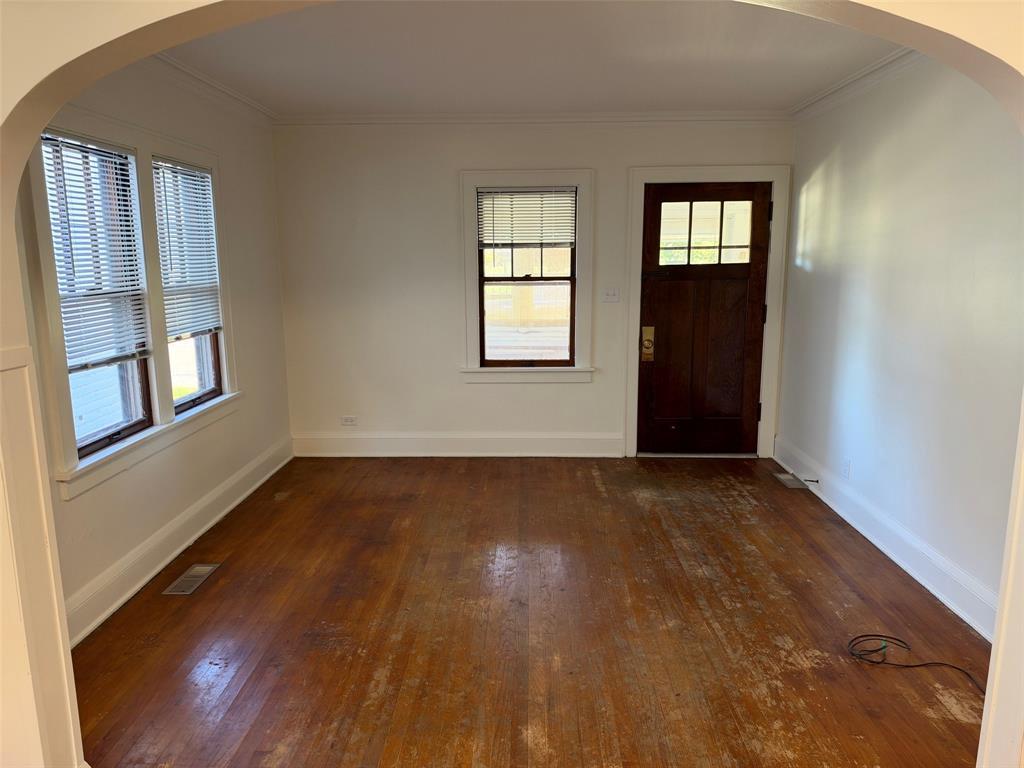Photo of 519 Forest STREET, Eau Claire, WI 54703 (MLS # 1605752)
