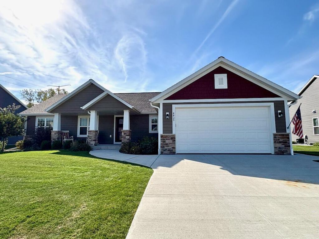 Photo of 8425 Westminster DRIVE, Sturtevant, WI 53177 (MLS # 1948901)