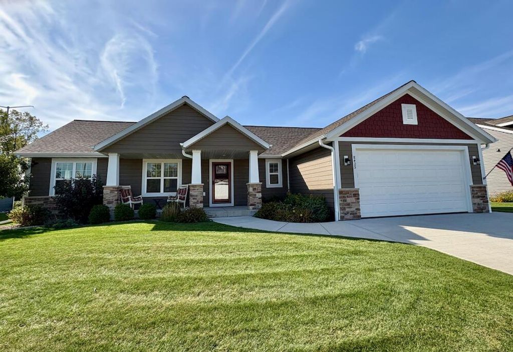 Photo of 8425 Westminster DRIVE, Sturtevant, WI 53177 (MLS # 1948901)
