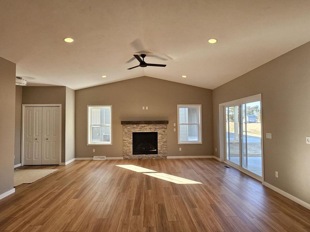 Photo of 3723 Newcastle DRIVE #32, Janesville, WI 53546 (MLS # 2017252)