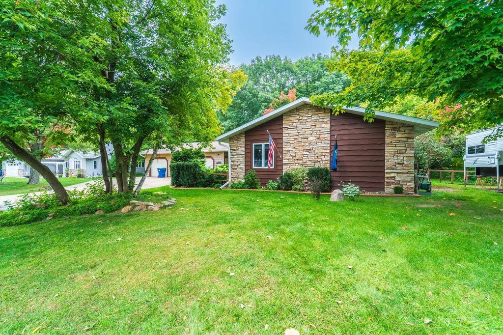 Photo of 227815 Sharptail ROAD, Wausau, WI 54401 (MLS # 22504495)