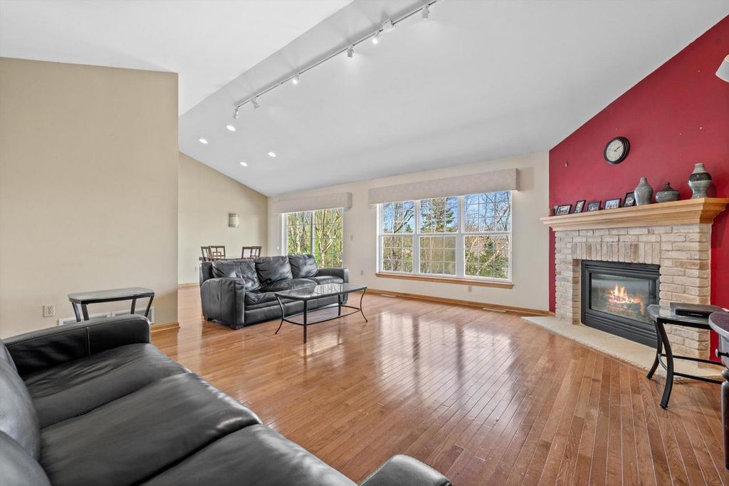 Photo of W143N9702 Amber DRIVE, Germantown, WI 53022 (MLS # 1959216)