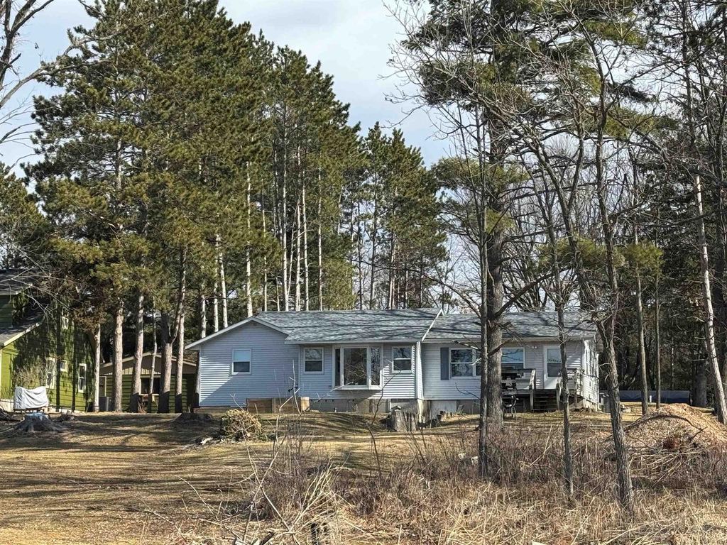 Photo of N5015 Fox River LANE, Princeton, WI 54968 (MLS # 2018625)