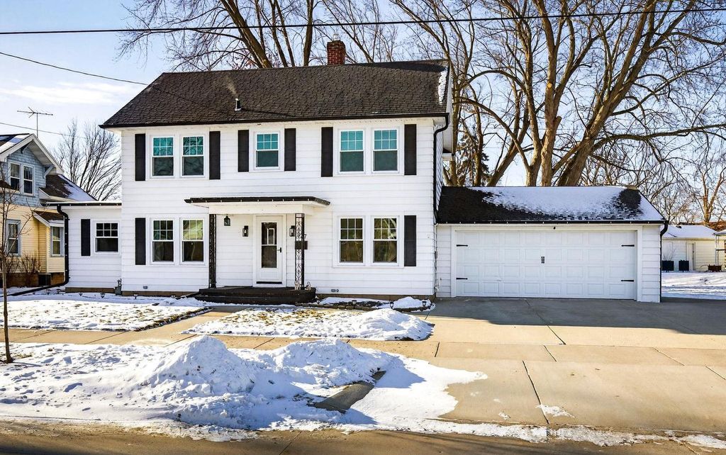 Photo of 327 Sarah STREET, Kaukauna, WI 54130 (MLS # 50320544)