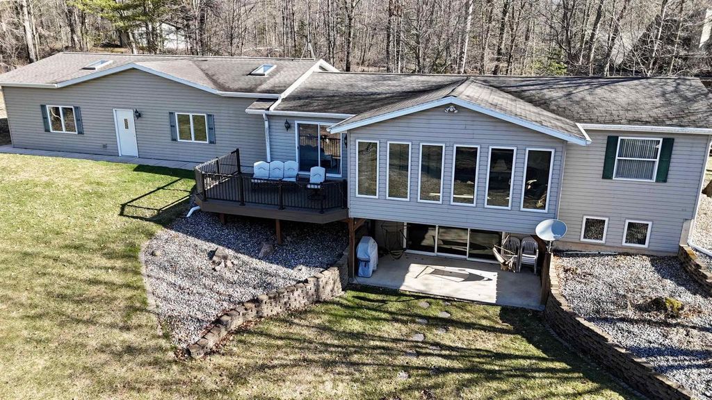 Photo of W2229 Medicine Hat TRAIL, Keshena, WI 54135 (MLS # 50322585)