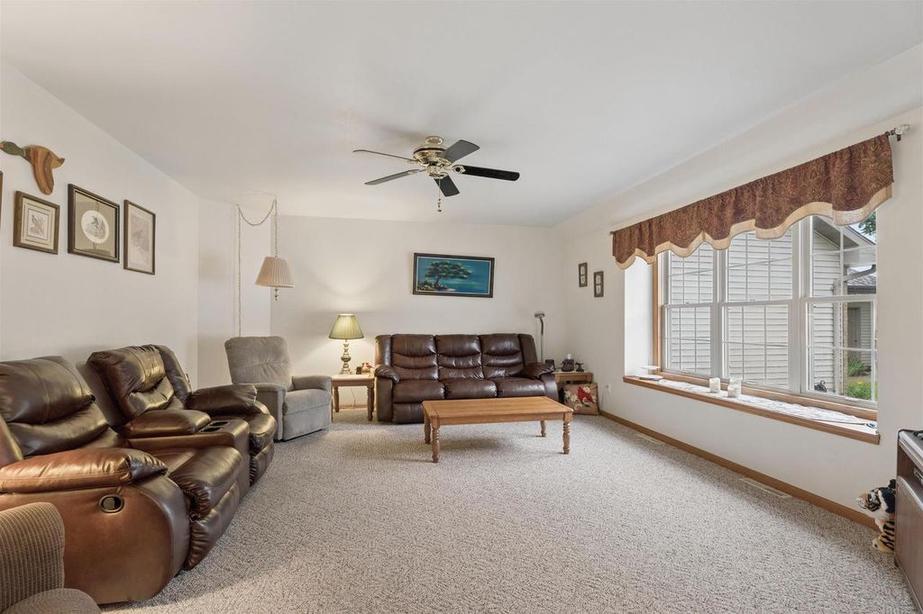 Photo of 1123 Stillmeadow LANE, Menasha, WI 54952 (MLS # 50328609)