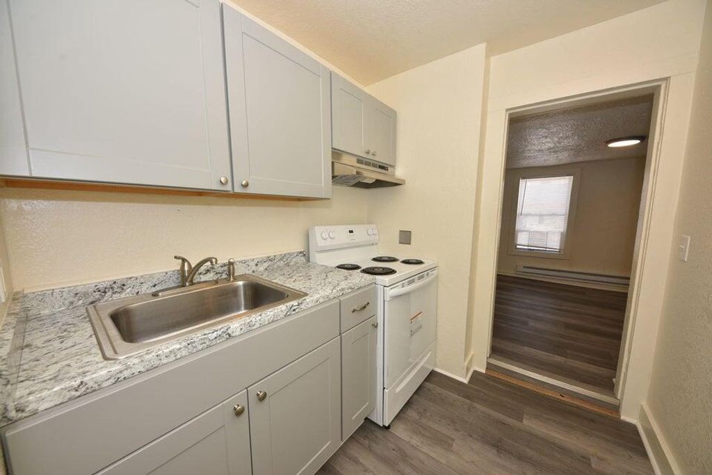 Photo of 2005 S 7th STREET, Milwaukee, WI 53204 (MLS # 1948169)