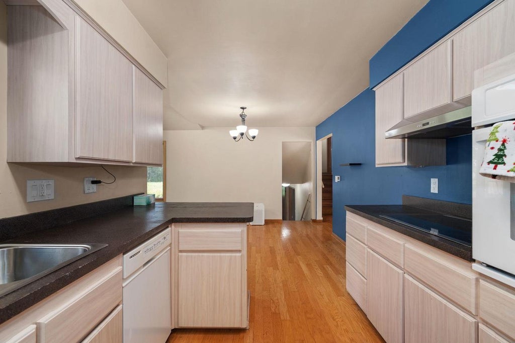Photo of 320 W Elm STREET, Sun Prairie, WI 53590 (MLS # 2031410)