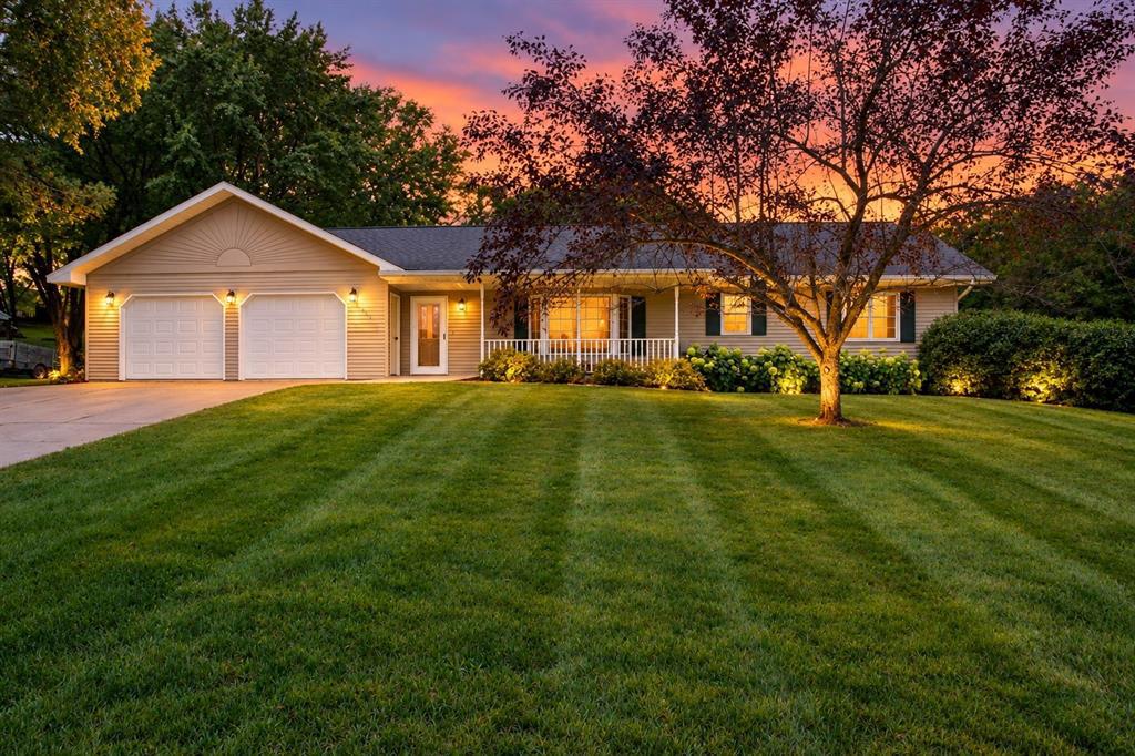 Photo of 215 Division STREET, Woodville, WI 54028 (MLS # 1605410)