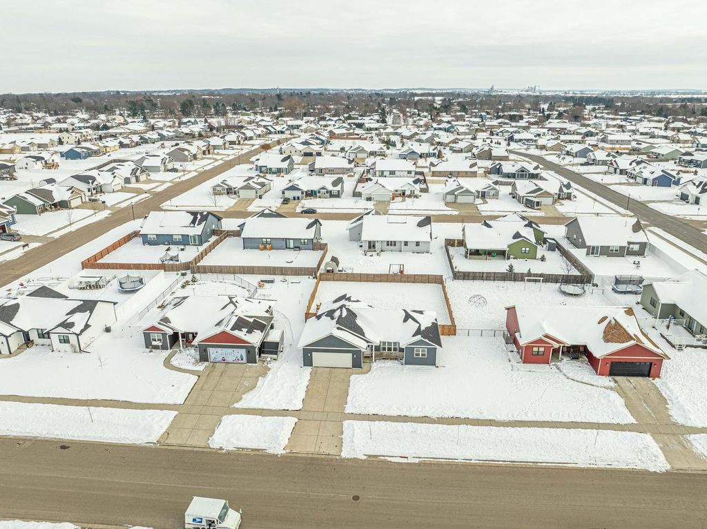 Photo of 364 S 7th STREET, Evansville, WI 53536 (MLS # 2013522)