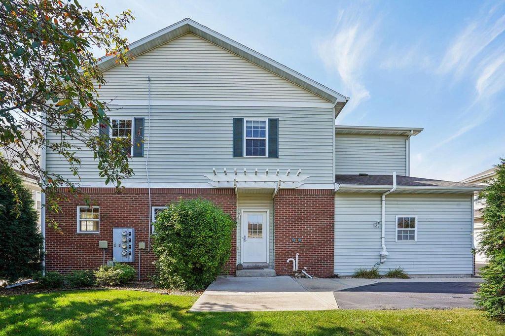 Photo of 4025 Maple Grove DRIVE, Madison, WI 53719 (MLS # 2015673)